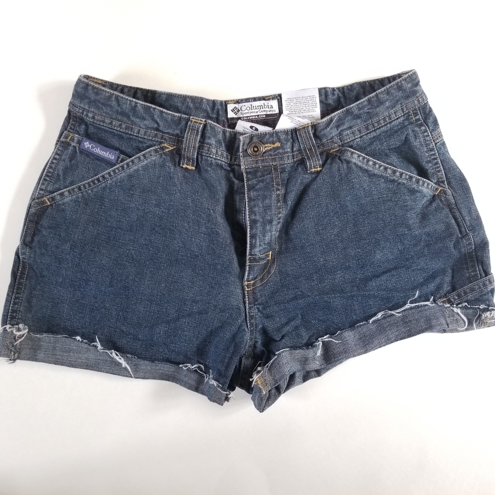Columbia Women's Denim Jean Shorts Size 6 - Distressed Frayed Hem, Casual Summer